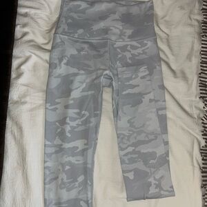 Lululemon 28” Wunder Under Camo Leggings